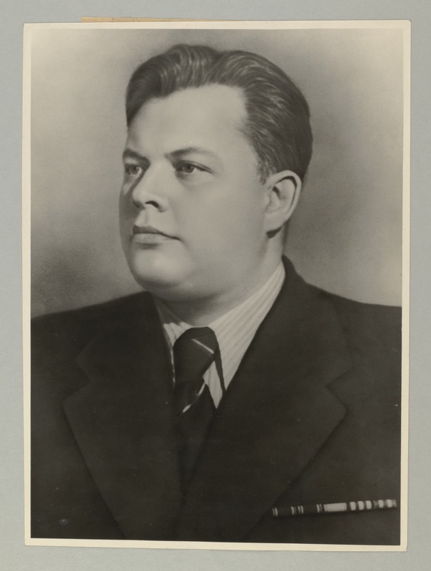 Seeria: "Nõukogude Liidu valitsuse juhid, ÜK(b)P KK sekretärid ja ÜLKNÜ ning ÜAÜKN juhid". Portree: ÜK(b)KK sekretär G.M.Popov.