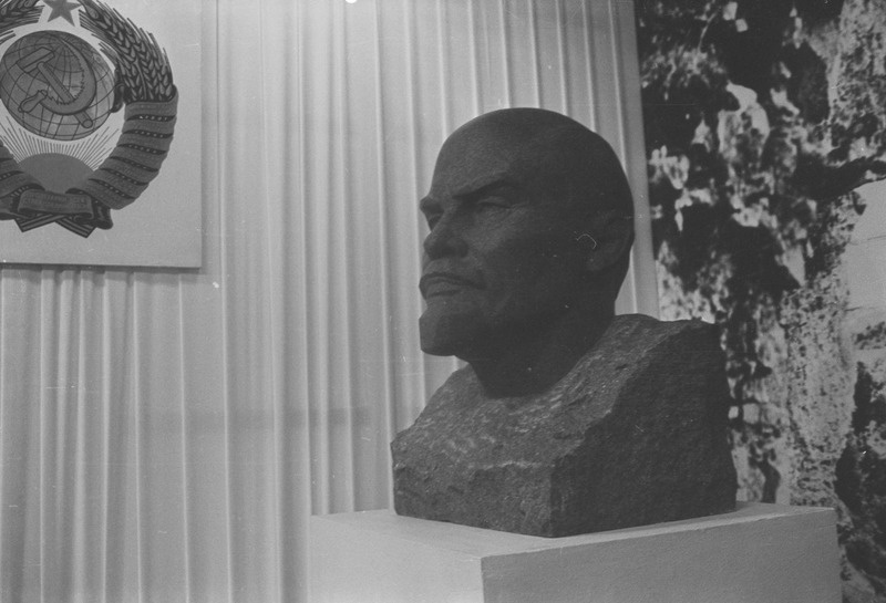 Ajaloomuuseumi näitus Moskvas NSVL Revolutsioonimuuseumis.