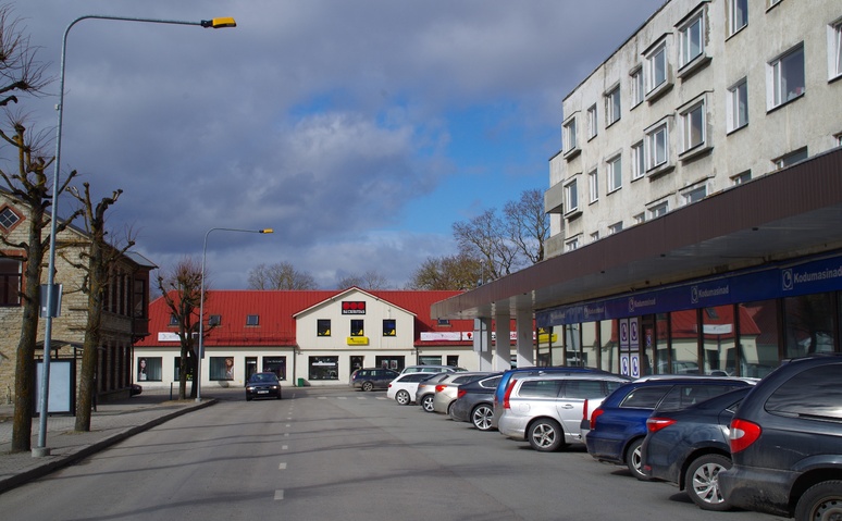 Rakvere, vaade Laiale tänavale rephoto