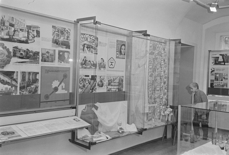 Ajaloomuuseumi näitus Moskvas NSVL Revolutsioonimuuseumis.