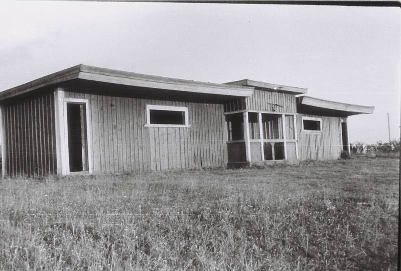 Negatiiv. Sindi ujula hoone