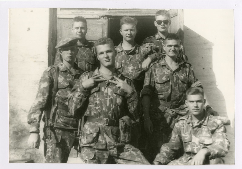 Foto. Jalaväekopmanii valverühm 1993 suvel.