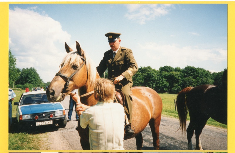 Foto. Sõjameeste kokkutulek Toris 1994