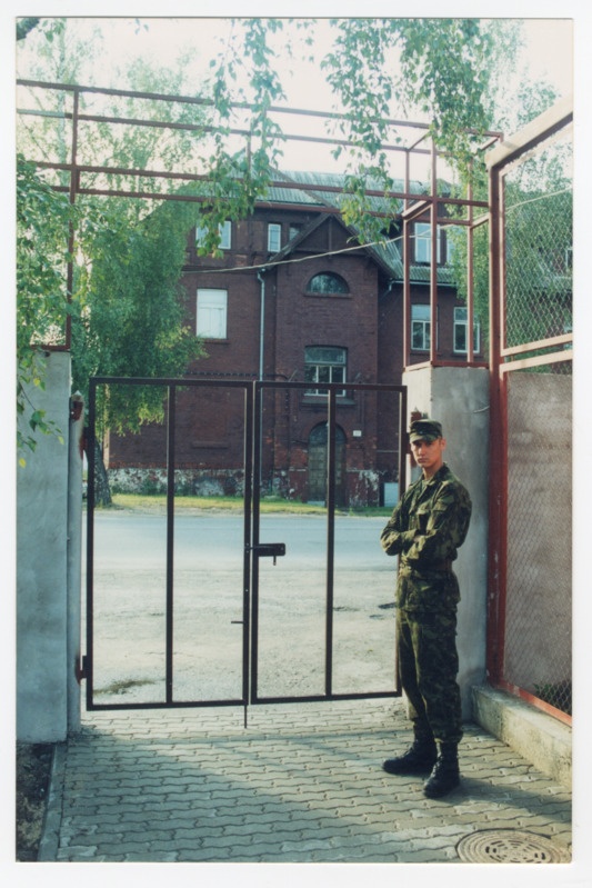 Foto albumis. Värava ehitamine