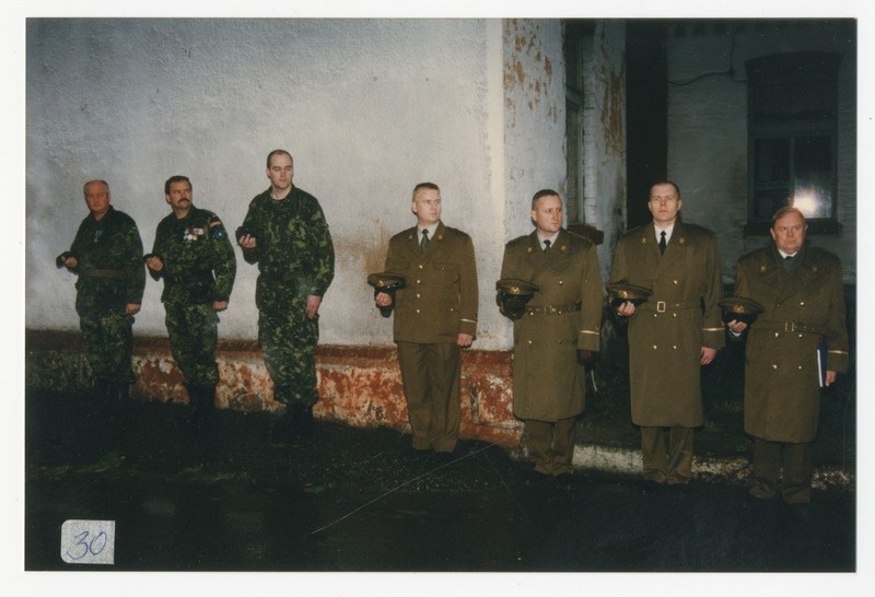 Foto albumis. Ohvitserid