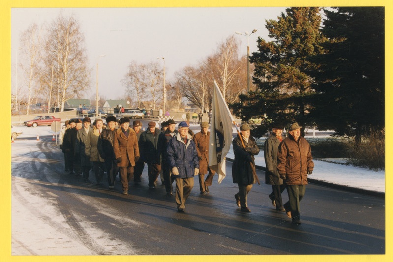 Foto albumis. Vabariigi aastapäeva paraad
