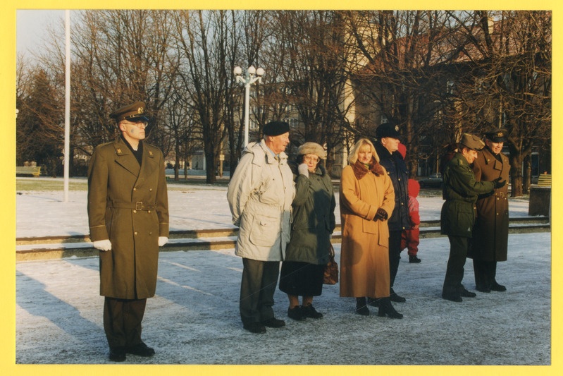 Foto albumis. Vabariigi aastapäeva paraad