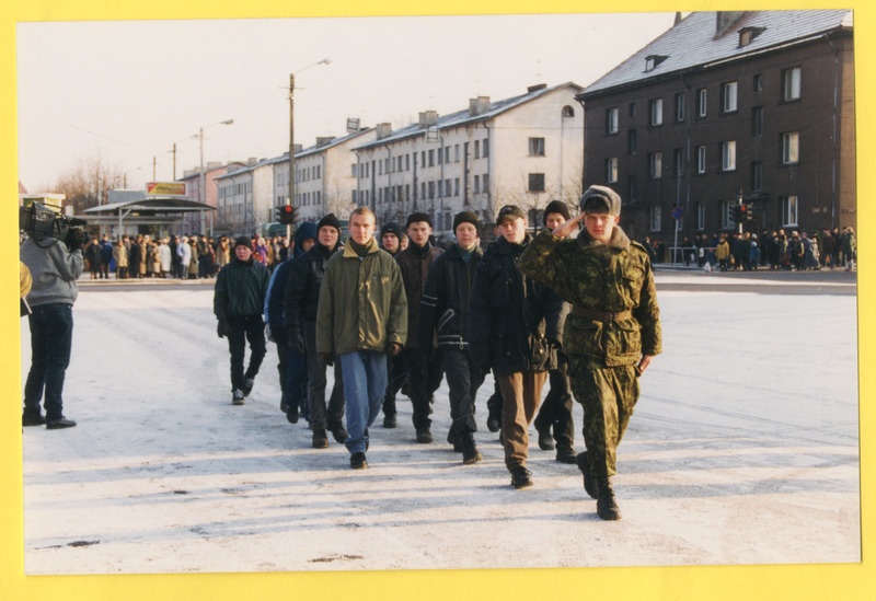 Foto albumis. Vabariigi aastapäeva paraad