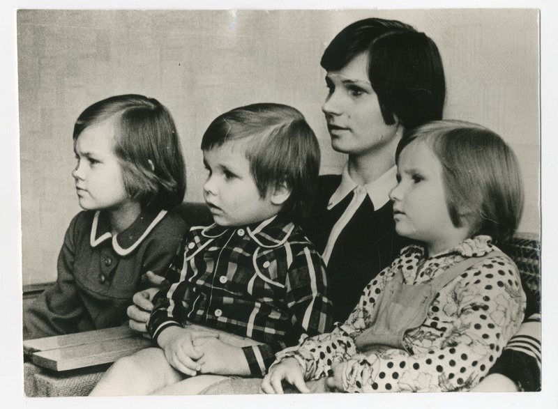 Foto. Pärnu vibulaskjad Eve Suits ja Mati Vaikjärv. 1976.a.