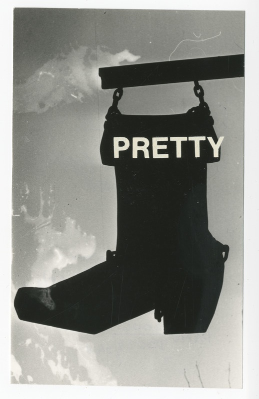 Foto. Kingsepa töökoja reklaam Pärnus Pikal tänaval. 1990.a.