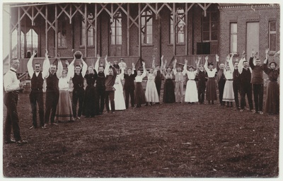foto Soome, Rootsi laulumängude ja võimlemise kursused  similar photo