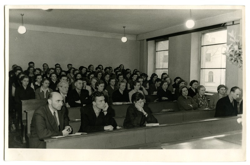 Foto. ÜTÜ konverents 1958. a.