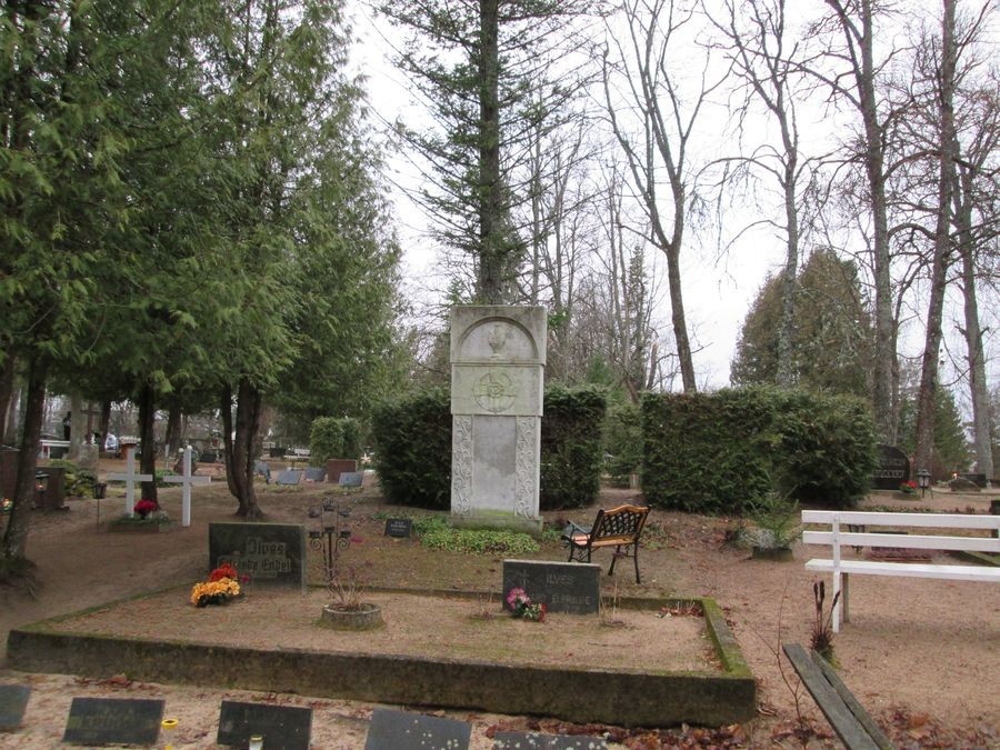 Otepää new cemetery