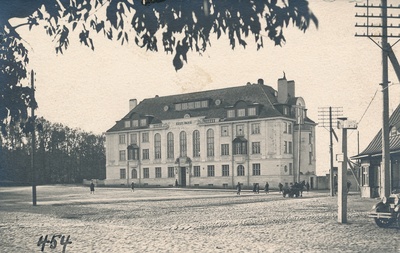 foto, Viljandi, Vabaduse plats, Eesti Panga Viljandi osakonna hoone u 1930 F J.Riet  duplicate photo