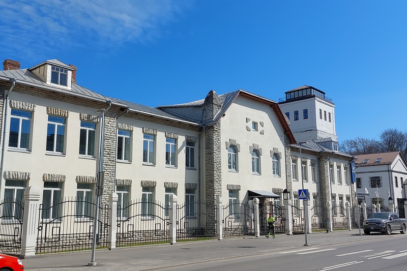 Noblessneri tehase administratiivhoone piki Tööstuse tänavat (Tööstuse 48) rephoto