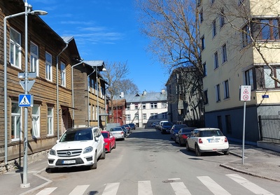 View on Väike-Laagri Street. rephoto