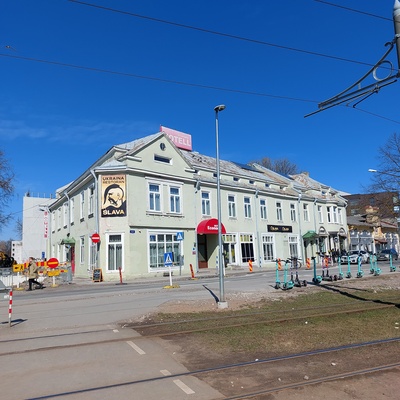 Tallinn. Hoone Kopli tn. Vaade üle trammirööbaste rephoto