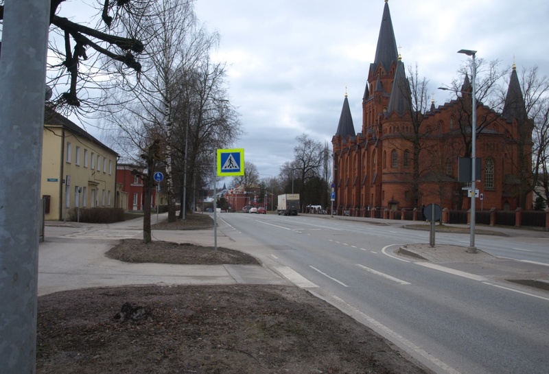 Narva tänava vaade Kalmistu tänava nurgalt Tartus rephoto