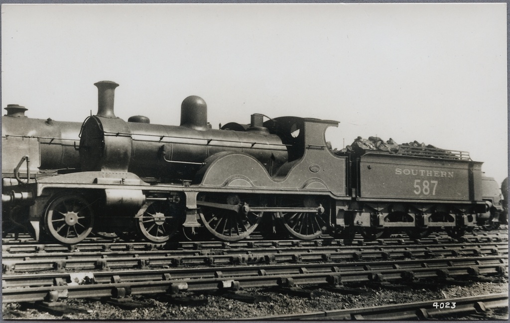 Southern Railway, SR LSWR F3 587.