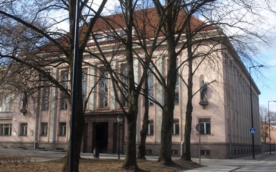 Eesti Panga Tartu osakonna hoone. Arhitektid Arnold Matteus, Karl Burman rephoto