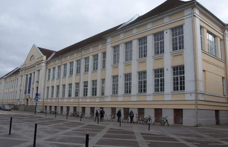 Tartu ülikooli loodusteaduste õppehoone, hilisem zooloogiamuuseum. Vaade hoonele. Arhitekt Otto Hoffmann rephoto