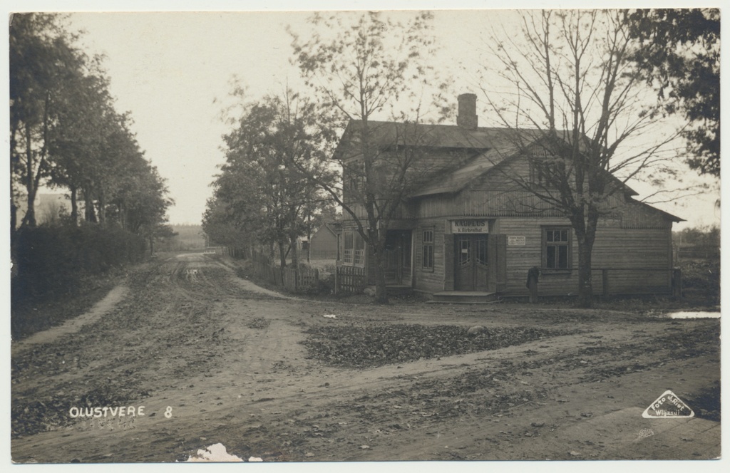 foto, Viljandimaa, Olustvere, K. Birkenthali kauplus, u 1930, foto J. Riet