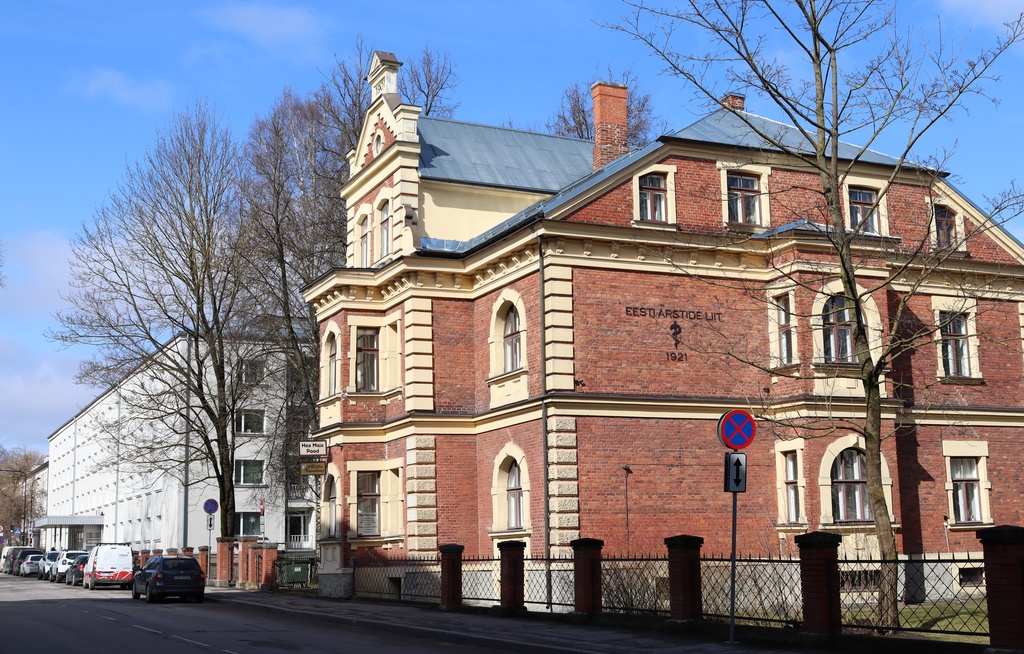 Tartu Medical School building Pälson 32 rephoto