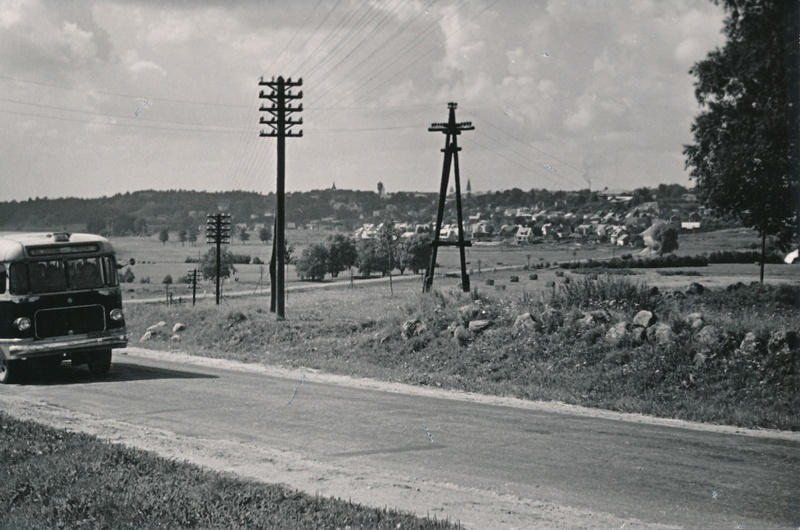 foto, Viljandi, linn Tartu teelt, 1960, foto A. Kiisla