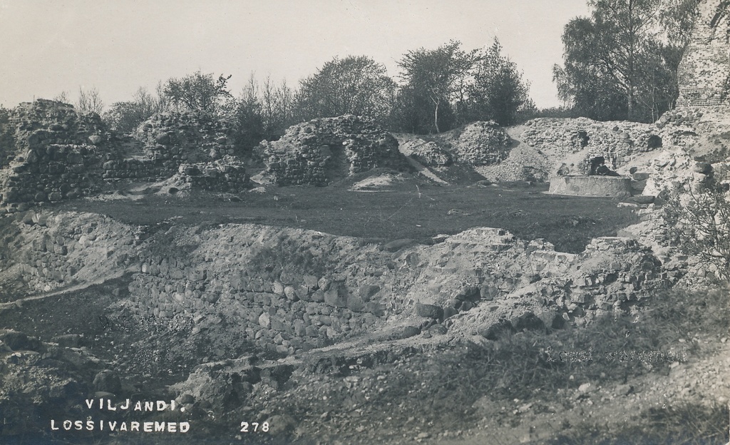 foto Viljandi lossivaremed, Kaevumägi u 1920 F J.Riet