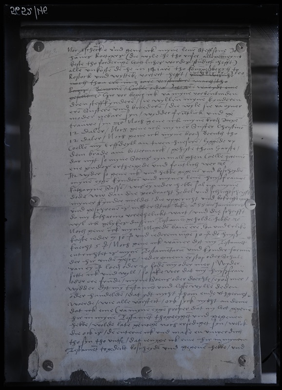 Dokumendi fotokoopia. Ladinakeelse üriku tekst pitsatiga 1347(?).