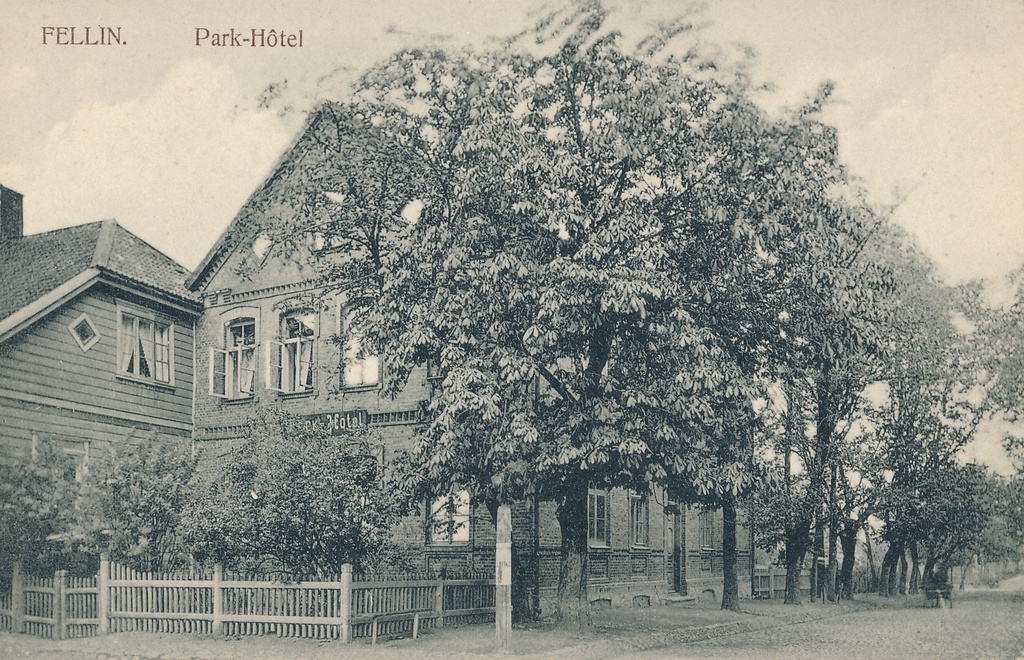 trükipostkaart, Viljandi, Lossi tn, Park - Hotel u 1905 F J.Riet
