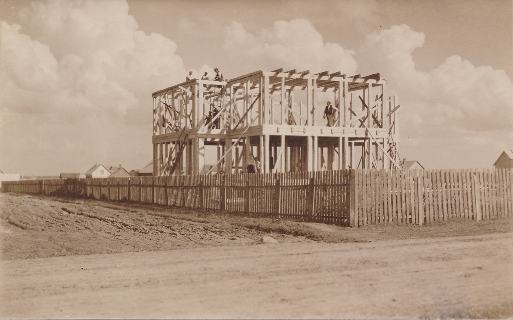 foto Viljandi, Uueveski tee 8, majaehitus u 1927