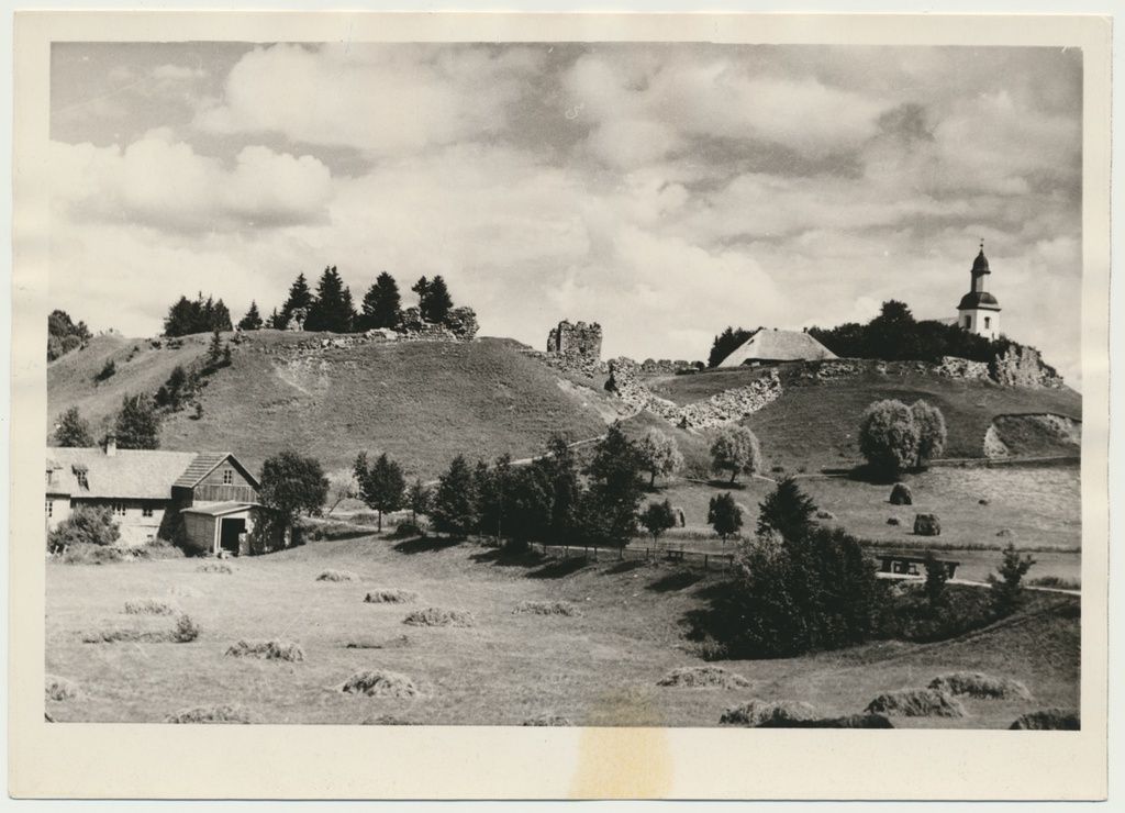foto Karksi lossivaremed ja kirik 1939 F A.Kiisla