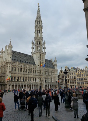 View of the Brussels Hall and the Hall Square rephoto