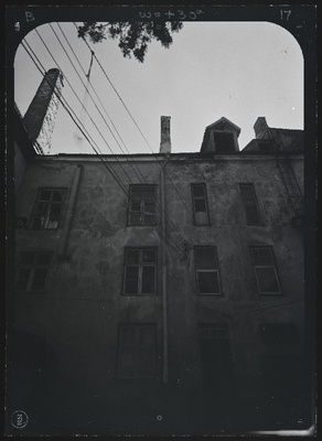 Tallinn, vanalinna kvartal nr 9 (Noorsooteatri kvartal). Fassaadide stereofotogramm-meetriline mõõdistamine.  duplicate photo