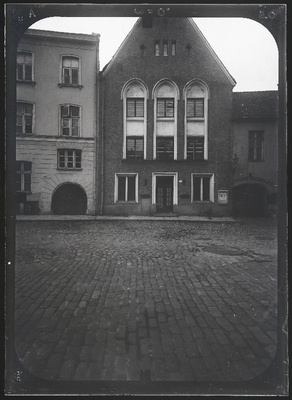 Tallinn, Vanalinna kvartal nr 9. Fassaadide stereofotogramm-meetriline mõõdistamine.  similar photo