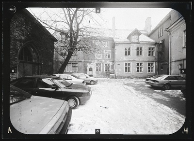 Tallinn, Vene tn 12. Vanalinna kvartal nr 29 (Katariina käik). Elamu Vene t.12 hooviansambliga. Hoovihooned C ja B. Fassaadide stereofotogramm-meetriline mõõdistamine.  similar photo