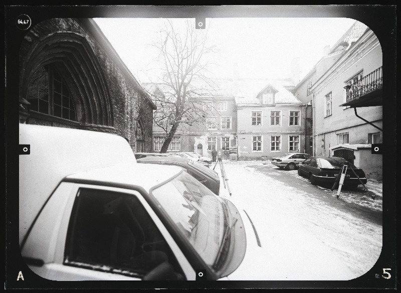 Tallinn, Vene tn 12. Vanalinna kvartal nr 29 (Katariina käik). Elamu Vene t.12 hooviansambliga. Hoovihooned C ja B. Fassaadide stereofotogramm-meetriline mõõdistamine.