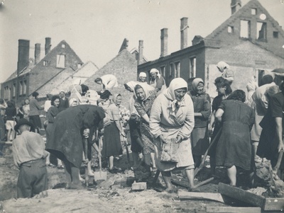 foto Viljandi taastamistööd, Lossi tn, 1947 foto Hilja Riet  duplicate photo