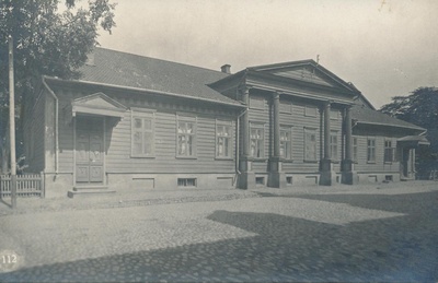 foto, Viljandi, Posti tn 11, saksa kasiino, u 1910, foto J. Riet  duplicate photo