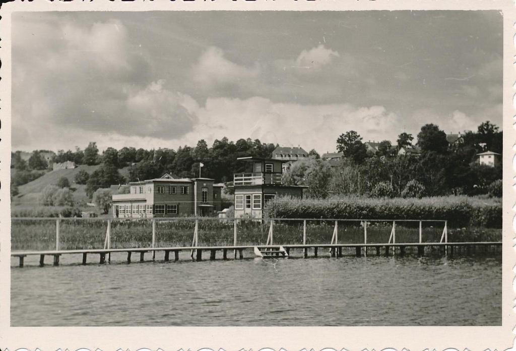 foto, Viljandi järv, ujumissild, vetelpääste maja, turismibaas-spordiklubi (endine rannakasiino), 1956
