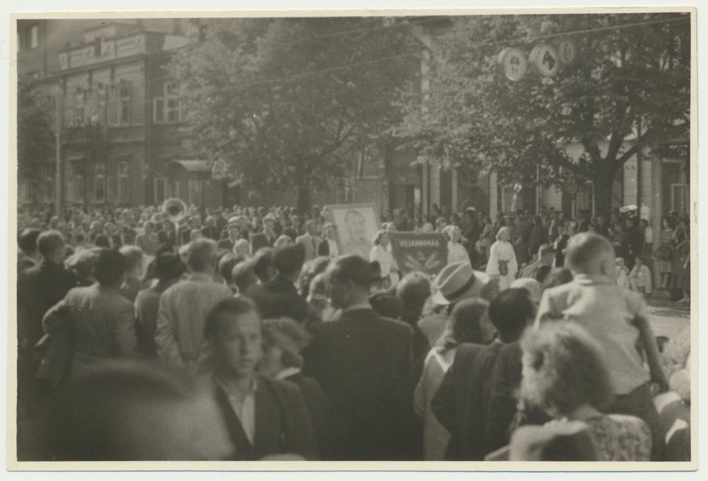 foto, Tallinn, 13. üldlaulupidu, rongkäik, 1950