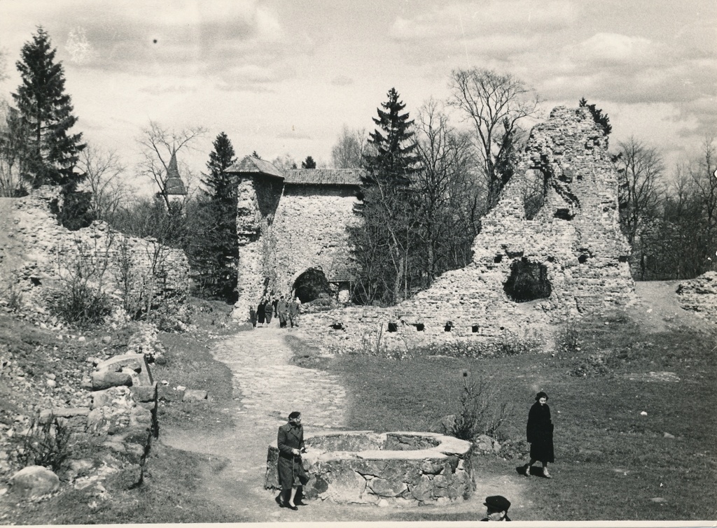 foto Viljandi lossimäed, Kaevumägi 1960 F J.Norden