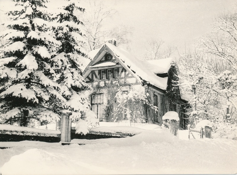 foto, Viljandi, Vaksali 9, surnuaiavahi maja, 1957, foto Norden