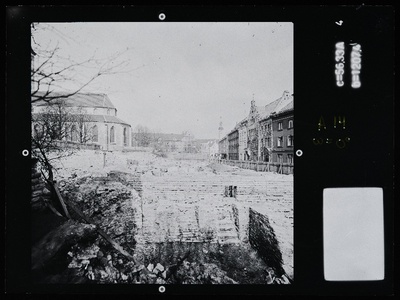Tallinn. Kvartal nr 37. Ehitusarheoloogia. Harju tänava stereofotogramm-meetriline mõõdistamine.  duplicate photo