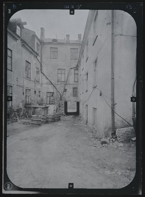 Tallinn, Rataskaevu tn 22. Fassaadide stereofotogramm-meetriline mõõdistamine.  duplicate photo