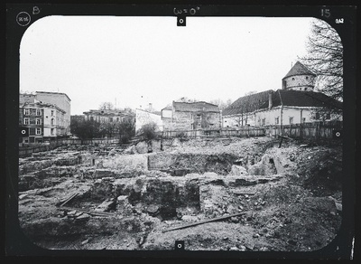 Tallinn. Kvartal nr 37. Ehitusarheoloogia. Harju tänava stereofotogramm-meetriline mõõdistamine.  similar photo