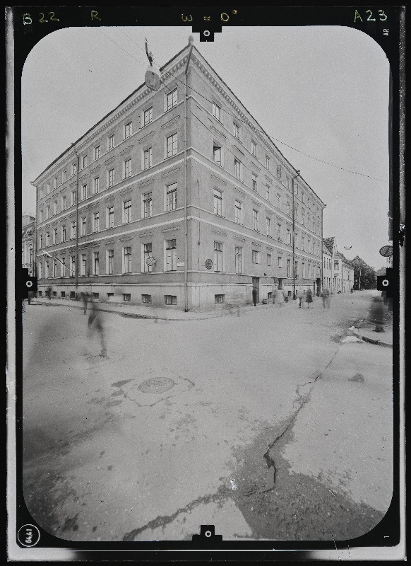 Tartu, elamukvartal 12K. Fassaadide stereofotogramm-meetriline mõõdistamine.