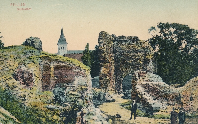 koloreeritud trükipostkaart Viljandi lossimäed, Kaevumägi