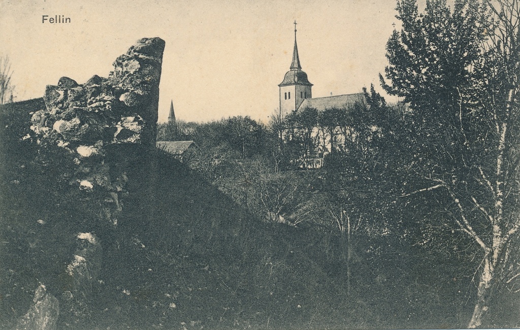 trükipostkaart Viljandi, vaade I Kirsimäelt Jaani kirik'ule u 1910